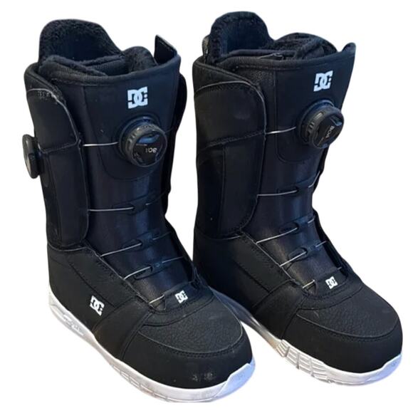 DC Lotus Snowboard Boots Women’s 7 Black White BOA 2025 All Mountain Freestyle - Picture 2 of 5